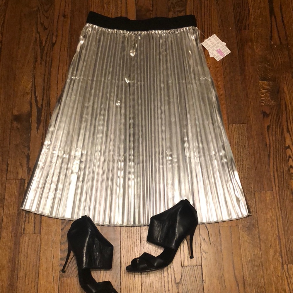 LuLaRoe Jill Metallic Holiday Collection